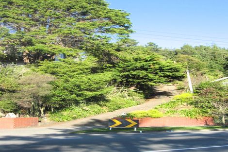 Photo of property in 77 Stokes Valley Road, Stokes Valley, Lower Hutt, 5019