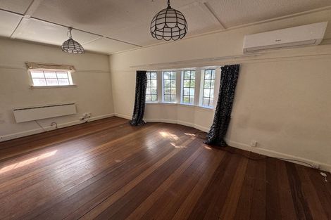 Photo of property in 4 Barton Terrace, Thorndon, Wellington, 6011