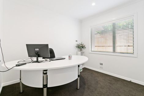 Photo of property in 7 Archer Rayner Place, Greenhithe, Auckland, 0632