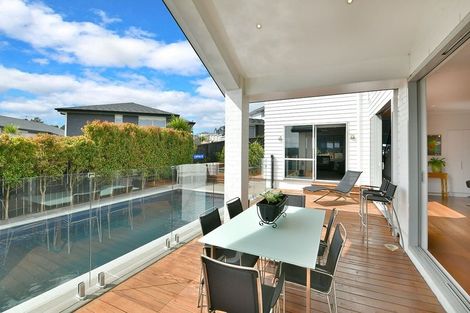 Photo of property in 6 Skipjack Pass, Silverdale, 0932