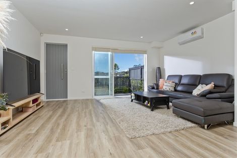 Photo of property in 153 Millwater Parkway, Silverdale, 0932