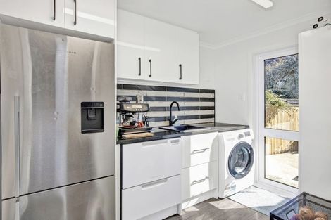 Photo of property in 221 Matai Road, Raumati Beach, Paraparaumu, 5032