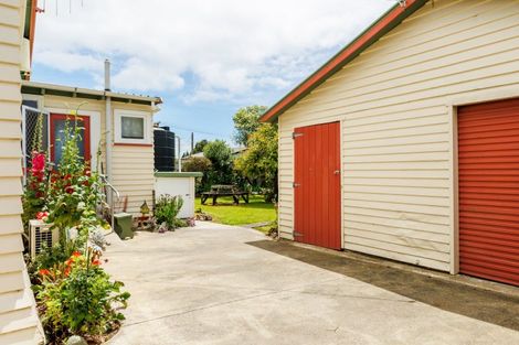 Photo of property in 24 Mangahao Road, Pahiatua, 4910