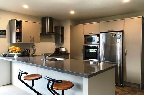 Photo of property in 39 Scoria Close, Pyes Pa, Tauranga, 3112