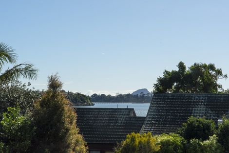 Photo of property in 14 Rangataua Street, Welcome Bay, Tauranga, 3112