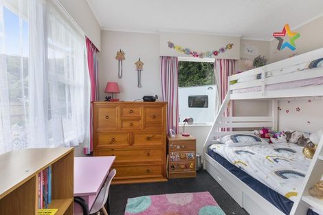 Photo of property in 68 Dowse Drive, Maungaraki, Lower Hutt, 5010