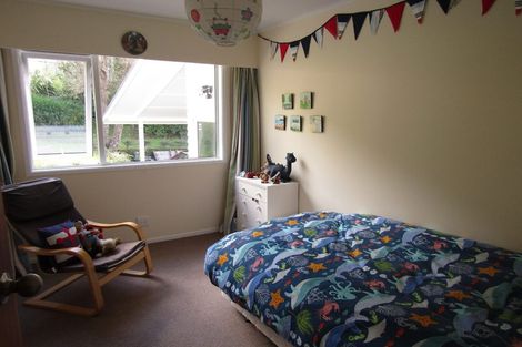 Photo of property in 16 Downing Street, Crofton Downs, Wellington, 6035