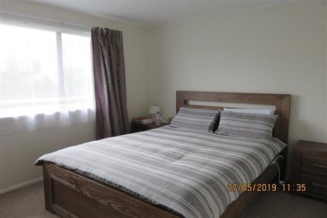 Photo of property in 114 Weatherly Road, Torbay, Auckland, 0630