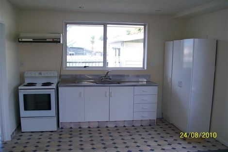 Photo of property in 1/565a Ferry Road, Woolston, Christchurch, 8023