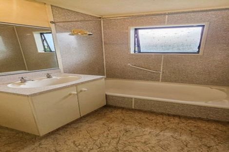 Photo of property in 32a Spriggs Crescent, Greenmeadows, Napier, 4112