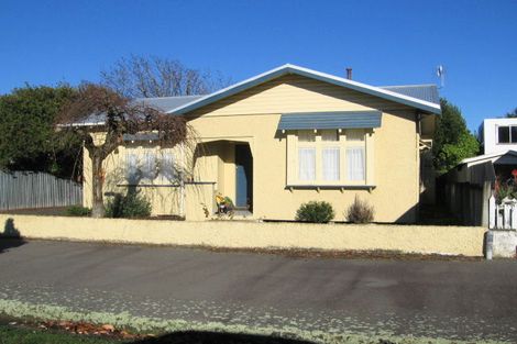 Photo of property in 8 Regent Street, Palmerston North, 4414