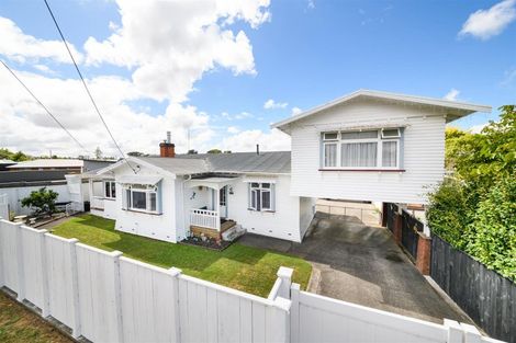 Photo of property in 9 Maunder Street, Marton, 4710