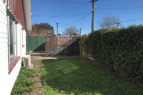 Photo of property in 118 Avonhead Road, Avonhead, Christchurch, 8042