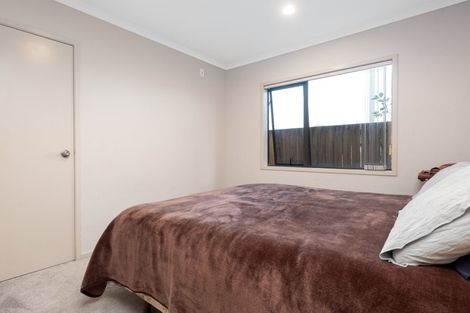 Photo of property in 37 Matene Place, Papamoa Beach, Papamoa, 3118