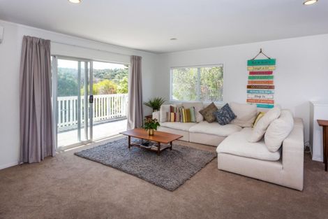 Photo of property in 18 Riverview Road, Cooks Beach, Whitianga, 3591