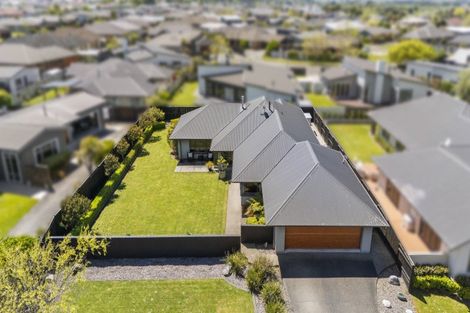 Photo of property in 5 Rodeo Drive, Kelvin Grove, Palmerston North, 4414