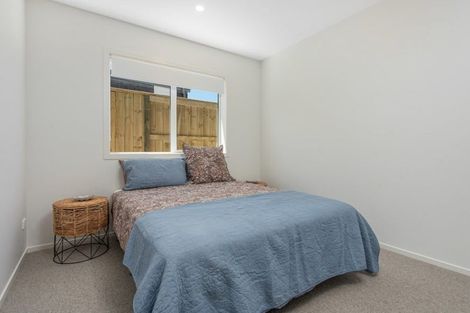 Photo of property in 16 Ridge Drive, Omokoroa, 3114