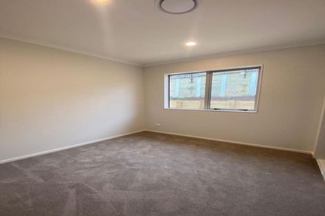 Photo of property in 6 Black Shed Road, Flat Bush, Auckland, 2019