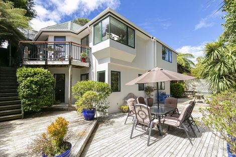 Photo of property in 18a Lucknow Terrace, Khandallah, Wellington, 6035