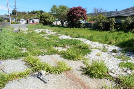 Photo of property in 16 Inverness Street, Dunollie, Runanga, 7803