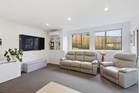 Photo of property in 142 Weatherly Road, Torbay, Auckland, 0630