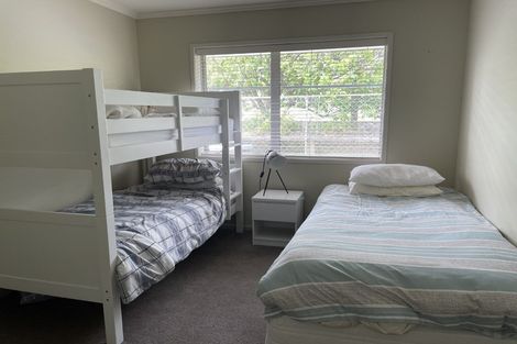 Photo of property in 16 Forest Heights, Wanaka, 9305