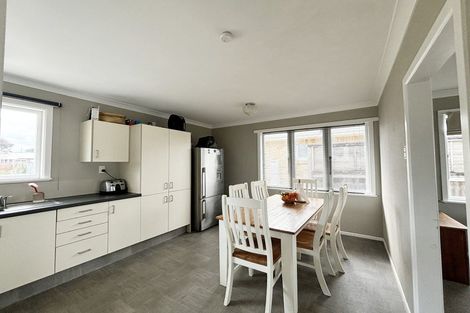 Photo of property in 2 Kauri Crescent, Matamata, 3400