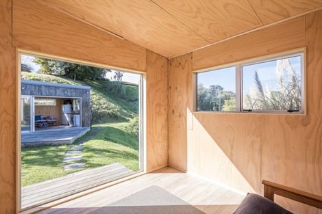 Photo of property in 33a Hicks Crescent, Waikanae Beach, Waikanae, 5036