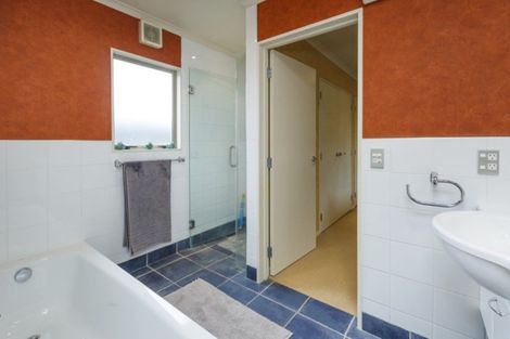 Photo of property in 15a Manawatu Street, Hokowhitu, Palmerston North, 4410