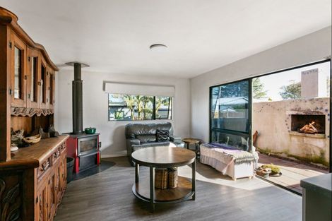 Photo of property in 71 Owen Road, Outer Kaiti, Gisborne, 4010