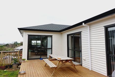 Photo of property in 18 Rural View Terrace, Pukekohe, 2120