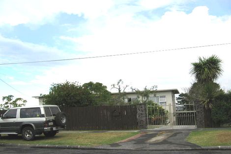 Photo of property in 25 Firth Road, Torbay, Auckland, 0630