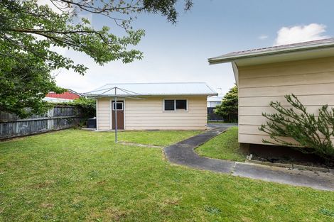 Photo of property in 7 Chelmarsh Place, Highbury, Palmerston North, 4412