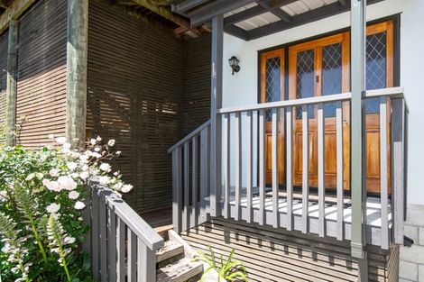 Photo of property in 9a Finlay Grove, Waikawa, Picton, 7220