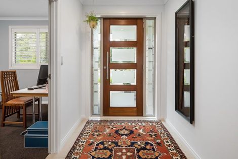 Photo of property in 8 Tui Drive, Picton, 7220