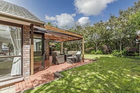 Photo of property in 2/15 Onepoto Road, Hauraki, Auckland, 0622