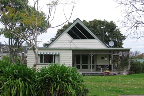 Photo of property in 11 Grange Road, Hahei, Whitianga, 3591