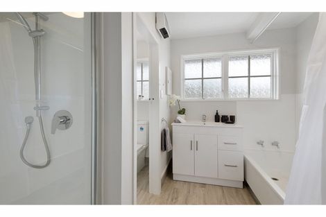 Photo of property in 24 Heathglen Avenue, Parklands, Christchurch, 8083