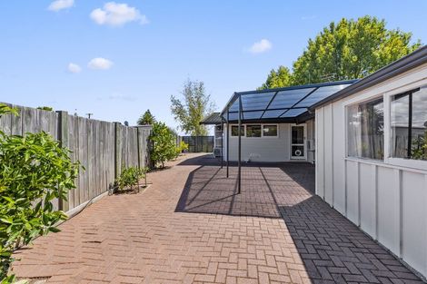 Photo of property in 20 Willow Avenue, Hannahs Bay, Rotorua, 3010