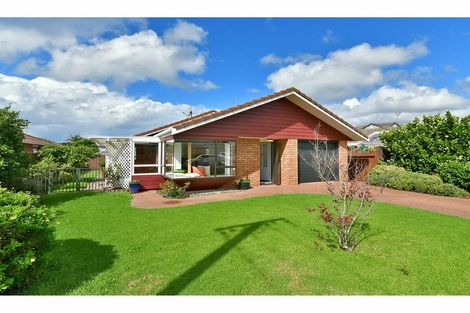 Photo of property in 29 Edward Avenue, Orewa, 0931
