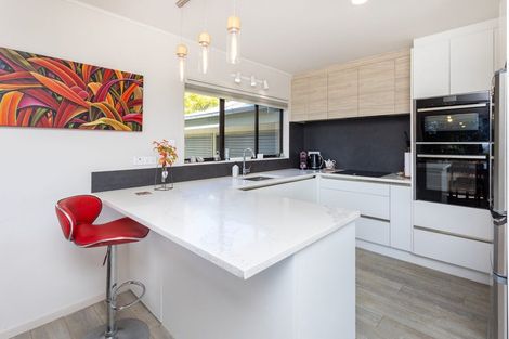 Photo of property in 115 Wilson Road, South Head, Helensville, 0874