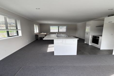 Photo of property in 136 Muriwai Road, Waimauku, 0881