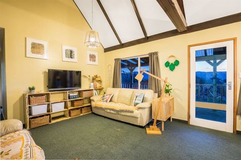 Photo of property in 38 Pencarrow Crescent, Wainuiomata, Lower Hutt, 5014