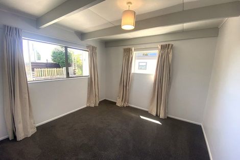 Photo of property in 11b Brierley Place, Marfell, New Plymouth, 4310