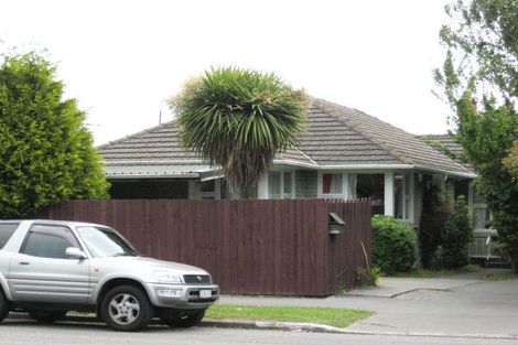 Photo of property in 1/211 Withells Road, Avonhead, Christchurch, 8042