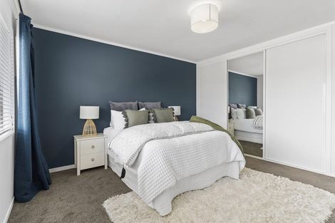 Photo of property in 1/3 Tirimoana Road, Te Atatu South, Auckland, 0602