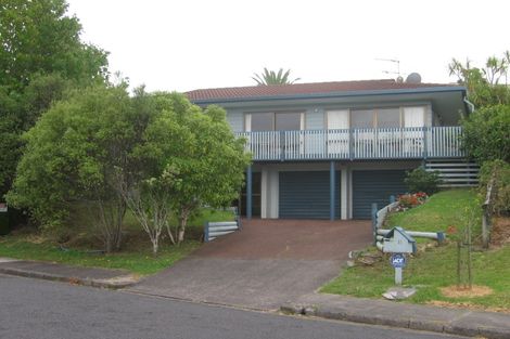 Photo of property in 11 Kaihu Street, Northcote, Auckland, 0627