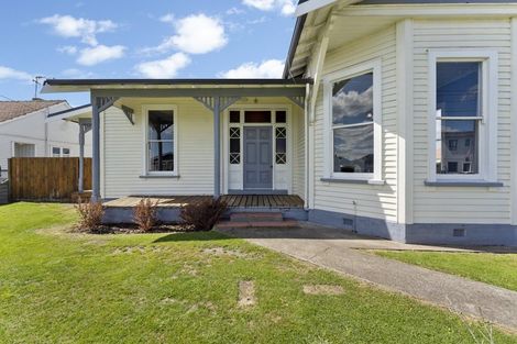 Photo of property in 2 Brunswick Road, Aramoho, Whanganui, 4500