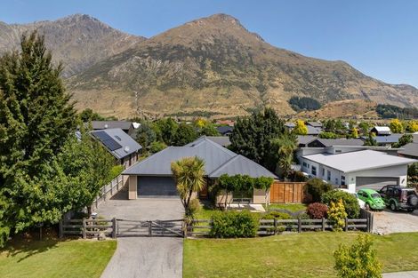 Photo of property in 14 Erskine Street, Lake Hayes, Queenstown, 9304
