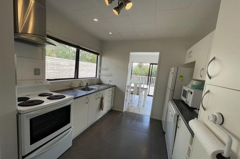 Photo of property in 4 Luxor Place, Massey, Auckland, 0614